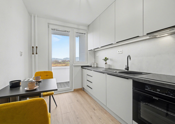 REZERVOVANÉ Na predaj moderný 3-izbový byt v Martine/Priekopa