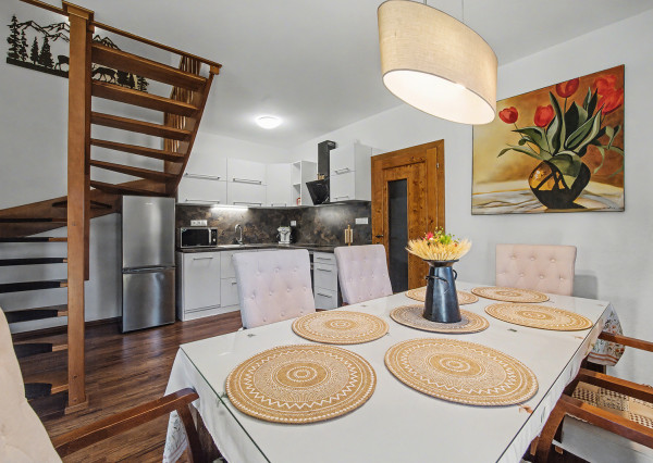 Na predaj luxusná rekreačná chata v obci Stará Lesná