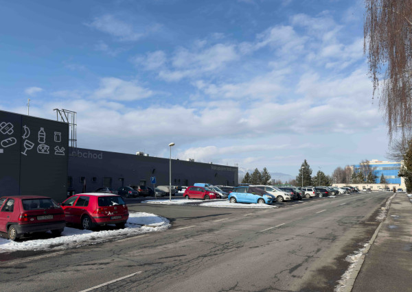 Na prenájom šikovný 3-izbový byt na Moyzesovej v Poprade