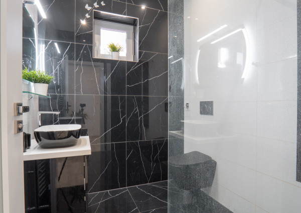 Na predaj novostavba s garážou a dvoma kúpeľňami v Senci