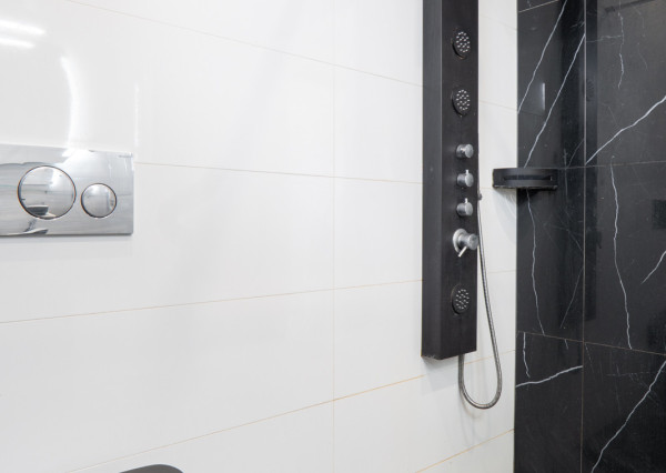 Na predaj novostavba s garážou a dvoma kúpeľňami v Senci