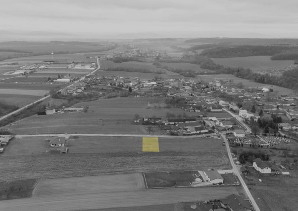 Na predaj pozemok v Pochabanoch