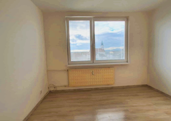 Na predaj 1-izbový byt v centre Bánoviec nad Bebravou