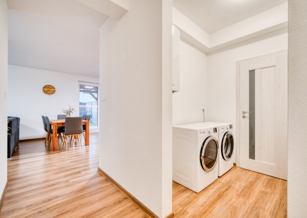 Na predaj príjemný 4-izbový byt so záhradou v Tomášove