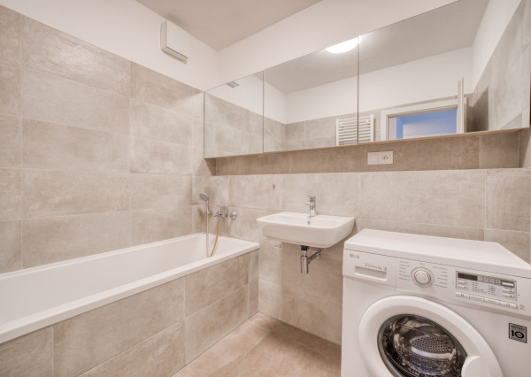 Na predaj 2-izbový byt v Bratislave - Dúbravka