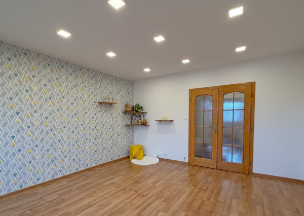 Na prenájom 3-izbový byt v Lednických Rovniach