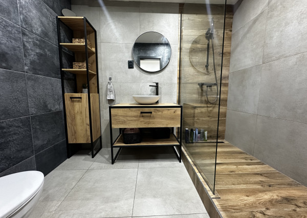 Moderný 3 izbový byt s terasou v úplnom centre mesta