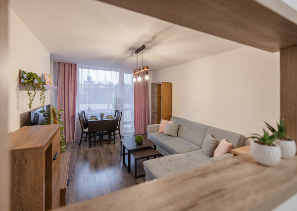 Na prenájom kompletne zariadený 2- izbový byt v Košiciach