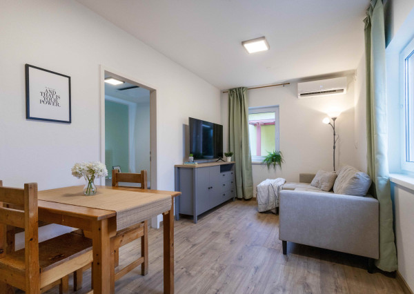 REZERVOVANÉ: Na prenájom útulný 2-izbový byt v Senci - Holiday Village