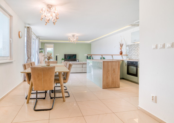 Na predaj 4-izbový rodinný dom v obci Gajary