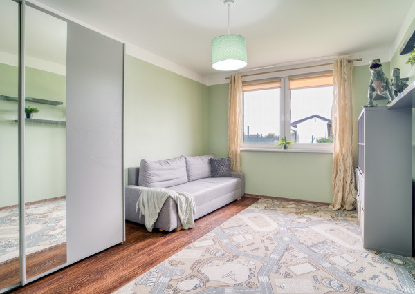 Na predaj 4-izbový rodinný dom v obci Gajary