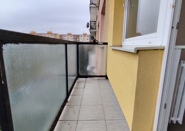 Na prenájom zrekonštruovaný 2-izbový byt v Bánovciach nad Bebravou