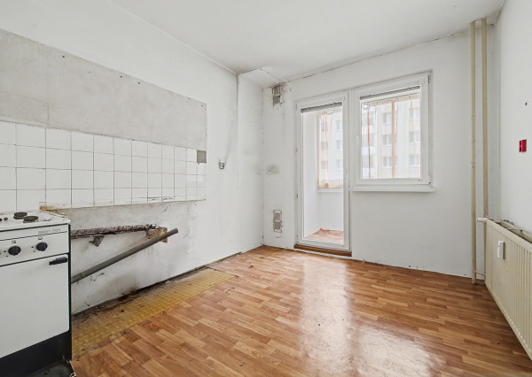 Na predaj priestranný 3-izbový byt v Martine - Zaturčie