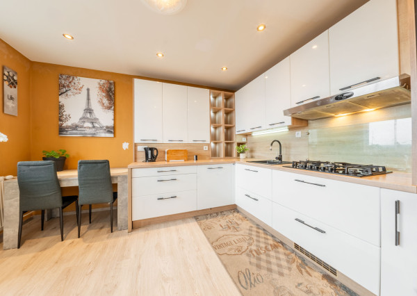 Na predaj 3-izbový zrekonštruovaný byt v Poprade