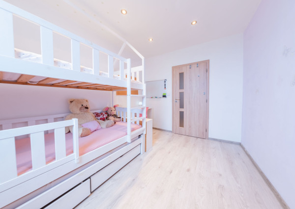 Na predaj 3-izbový zrekonštruovaný byt v Poprade