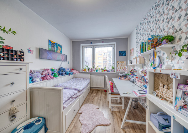 Na predaj 3-izbový byt v Bratislave na ulici Štefana Králika