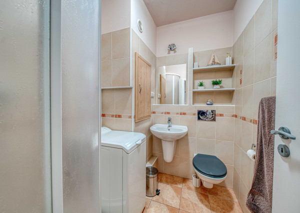 Na predaj 1-izbový byt v Senci