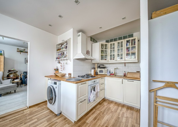 Na predaj 3-izbový byt v Bratislave na ulici Štefana Králika