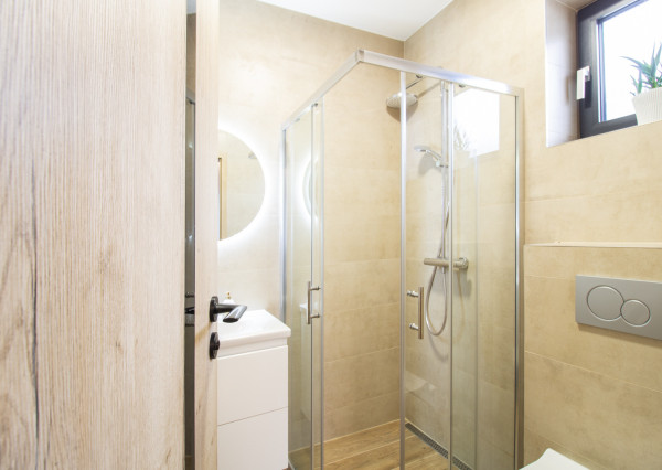 Na predaj moderná 4-izbová novostavba s terasou – Svätý Kríž