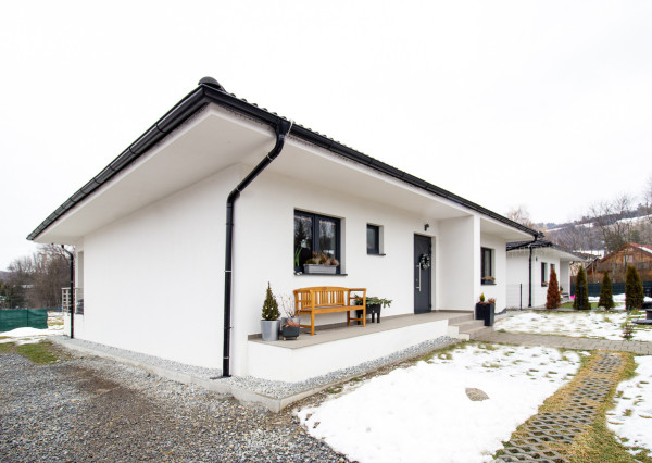 Na predaj moderná 4-izbová novostavba s terasou – Svätý Kríž