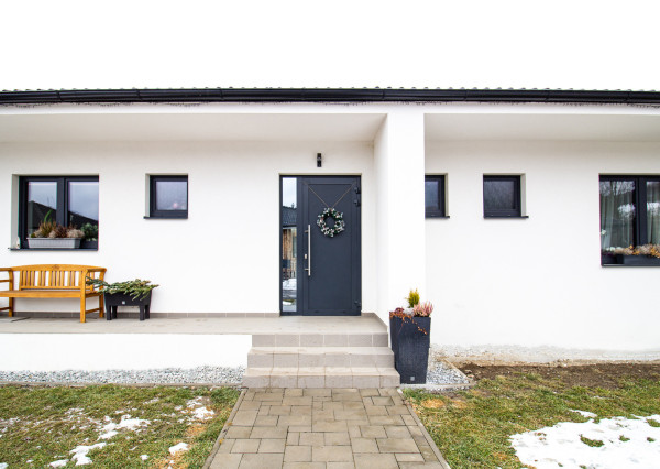 Na predaj moderná 4-izbová novostavba s terasou – Svätý Kríž