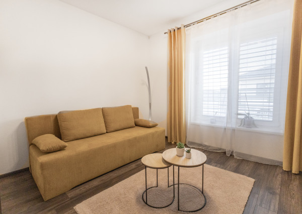 Na predaj štýlový 4-izbový rodinný dom v Hurbanovej Vsi