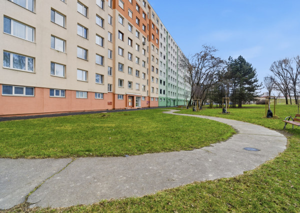 Na predaj 3-izbový byt s výhľadom na hrad v Bratislave