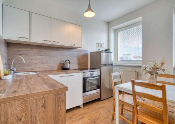 Na prenájom garsónka s parkovacím miestom v Malackách