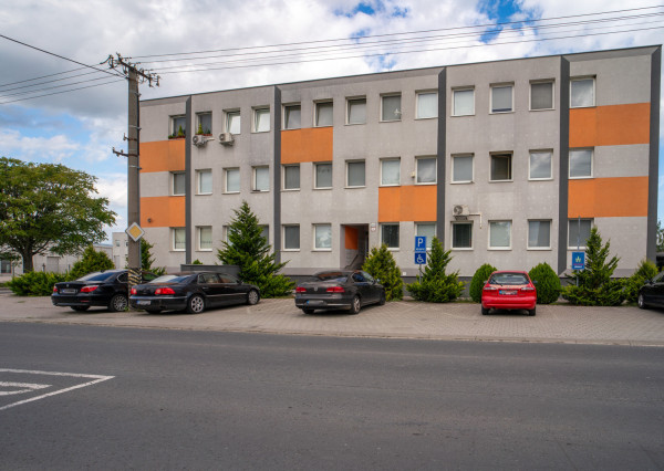 Na prenájom garsónka s parkovacím miestom v Malackách