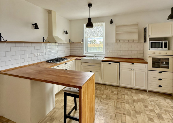 VIDEO, Viac izieb, viac pohody: 5-izbový rodinný dom, kde nikto nemusí robiť kompromisy