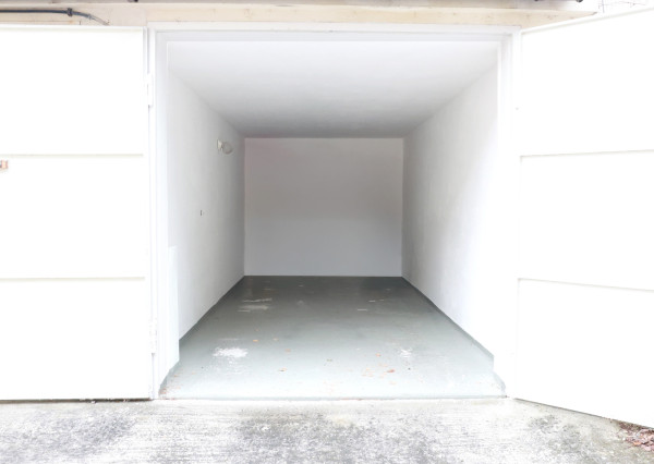 Na predaj garáž napojená na elektrinu v Trenčíne