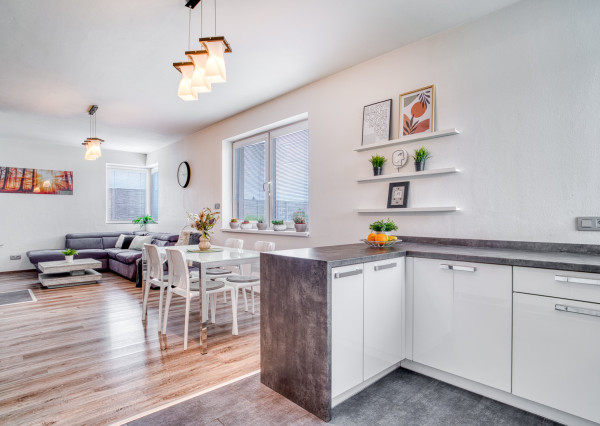 Na predaj rodinný dom s rozľahlým pozemkom v Kostolišti