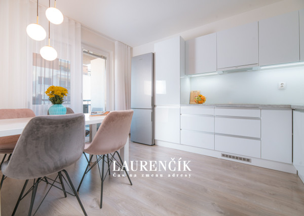 NA PRENÁJOM | MODERNÝ 2-IZBOVÝ BYT V TRENČÍNE