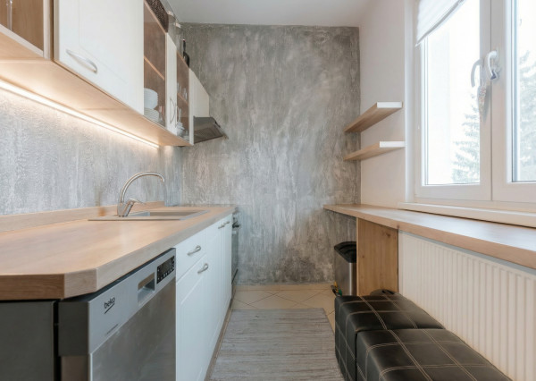 Na prenájom kompletne zariadený 2-izbový byt v centre Martina