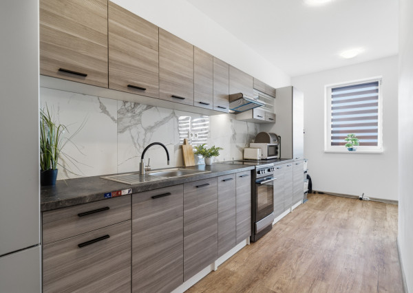 Na predaj 2 - izbový byt v obci Dvorníky