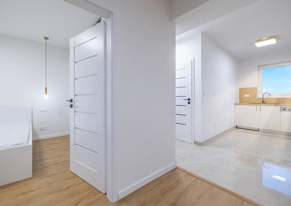 Na predaj zrekonštruovaný 3-izbový byt v obci Malcov