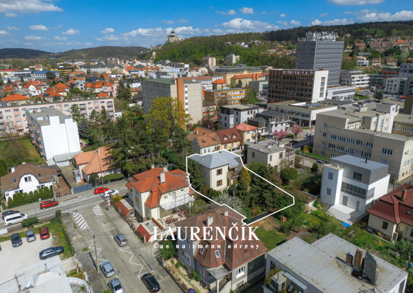 REZERVOVANÉ | INVESTIČNÝ OBJEKT S PODNIKATEĽSKÝM POTENCIÁLOM V CENTRE TRENČÍNA