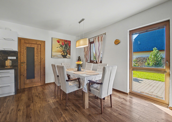 Na predaj luxusná rekreačná chata v obci Stará Lesná