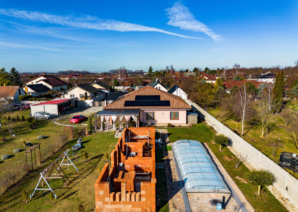 Na predaj rodinný dom s možnosťou ďalšej výstavby v Macove