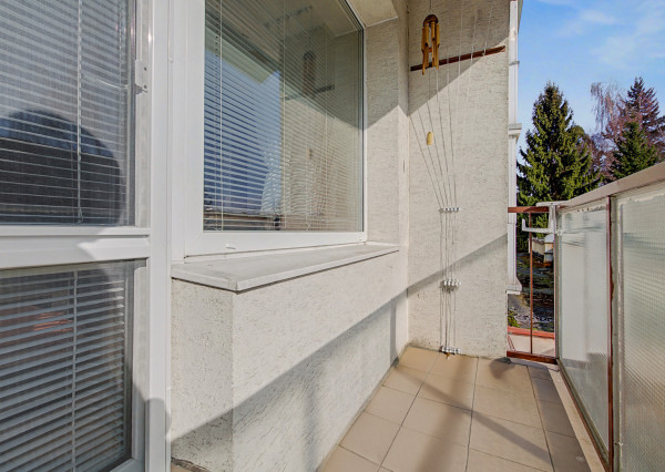 Na predaj veľkometrážny 3-izbový byt v Martine - Priekopa