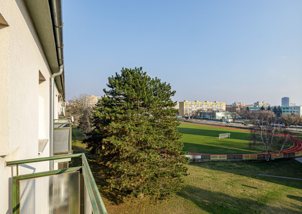 Na prenájom 3-izbový byt v atraktívnej lokalite Ružinova