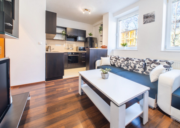 Na prenájom zariadený 2-izbový byt s parkovaním v Poprade