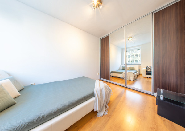 Na prenájom zariadený 2-izbový byt s parkovaním v Poprade