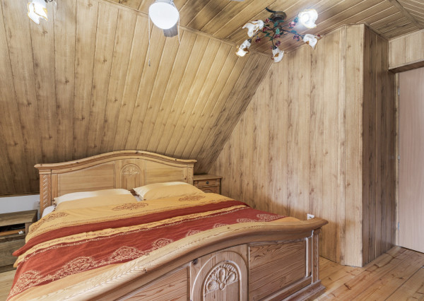 Na predaj autentický rodinný dom so starožitnosťami v Holíči