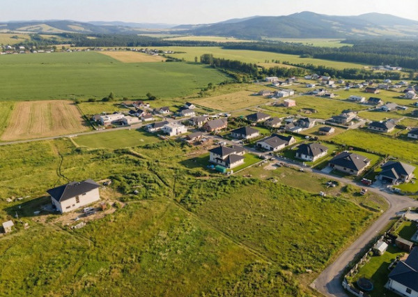 Na predaj rovinatý pozemok obec Zubrohlava - Námestovo.