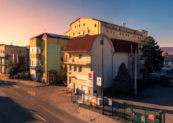 Na predaj polyfunkčný objem s luxusným rezidenčným podkrovím v Bratislave