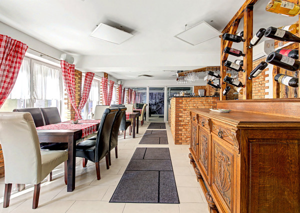 Na predaj polyfunkčný objem s luxusným rezidenčným podkrovím v Bratislave