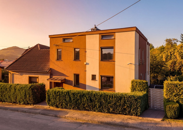 Na predaj rodinný dom vhodný aj na podnikanie v Kysuckom Novom Meste