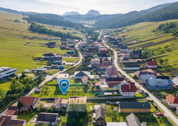 Na predaj pozemok s panoramatickým výhľadom v obci Jablonové