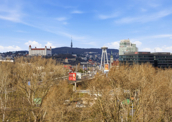 Na predaj 3-izbový byt s výhľadom na hrad v Bratislave